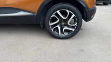 Renault Captur 0.9 TCE 90 Iconic 5dr Petrol Hatchback